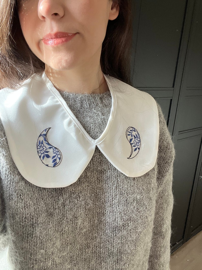 White detachable collar handembroidered Extra Wide White Removable Collar, Frill collar, Detachable Frill collar, Oversized Collar White image 5