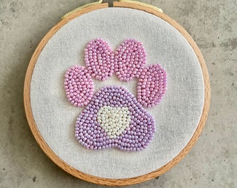 Pet embroidery hoop | Dog paw hand embroidered hoop| Unique Pet gift | Hand embroidered hoop