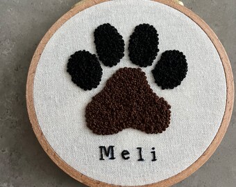 Custom pet embroidery| Dog paw hand embroidered hoop| Unique Pet gift | Hand embroidered hoop