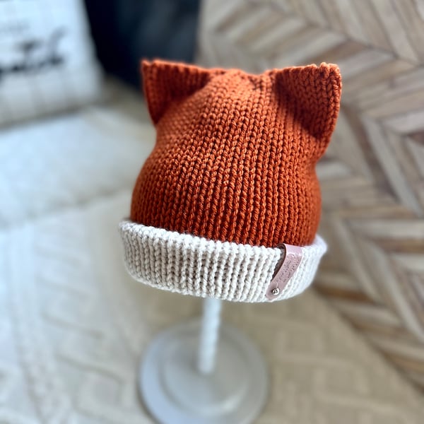 Soft Knitted sly fox beanie hat, woodland tiny fox beanie hat. May order as Mommy and me (adult/child) beanie set. Sizes newborn to adult.