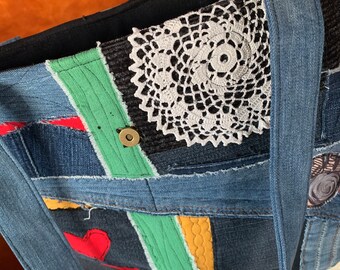 Upcycling jeans bag in freestyle patchwork - UNIQUE