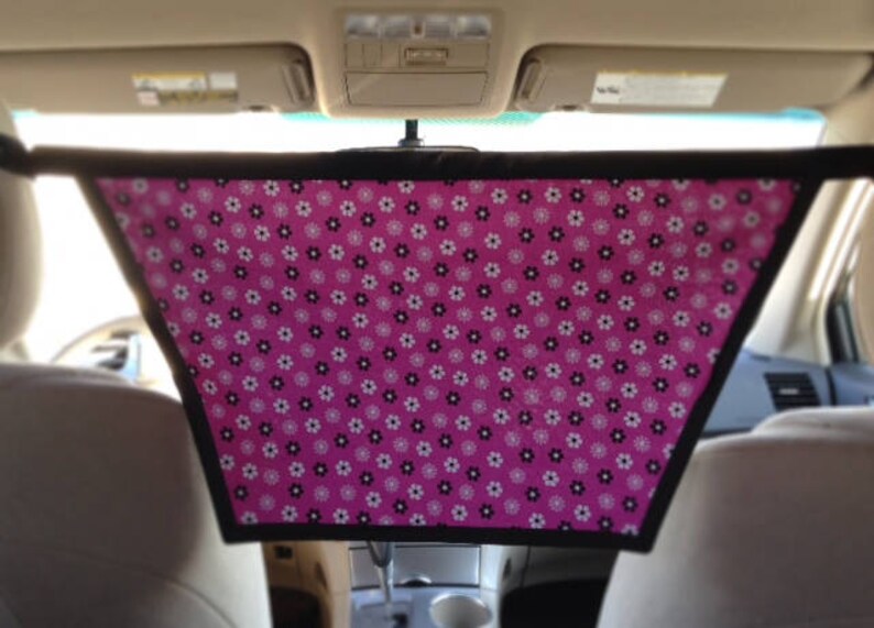 Sun shade for center of vehicle Chase Away the Sun Flowers