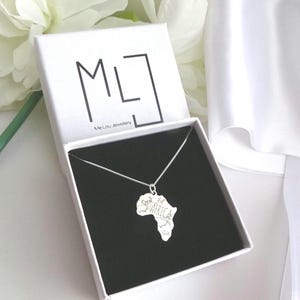 Continent Africa Necklace, Map Of Africa Silver Necklace. Love of Africa Jewellery. Sterling Silver Map, Continent Africa Charm Necklace.