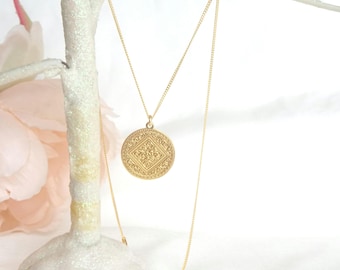 24k Gold Vermeil Medallion Necklace: Chic Coin Pendant, Layered Design