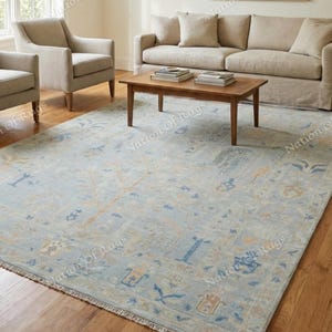 Alfombra de lana azul hielo con diseño del Árbol de la Vida - Alfombra botánica anudada a mano - Decoración de sala de estar estilo costero - Alfombra llamativa en tono beige suave