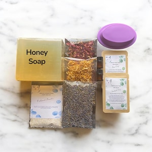 DIY Honey Soap Making Kit: Natural Lavender Rose Soap (8 Bars)