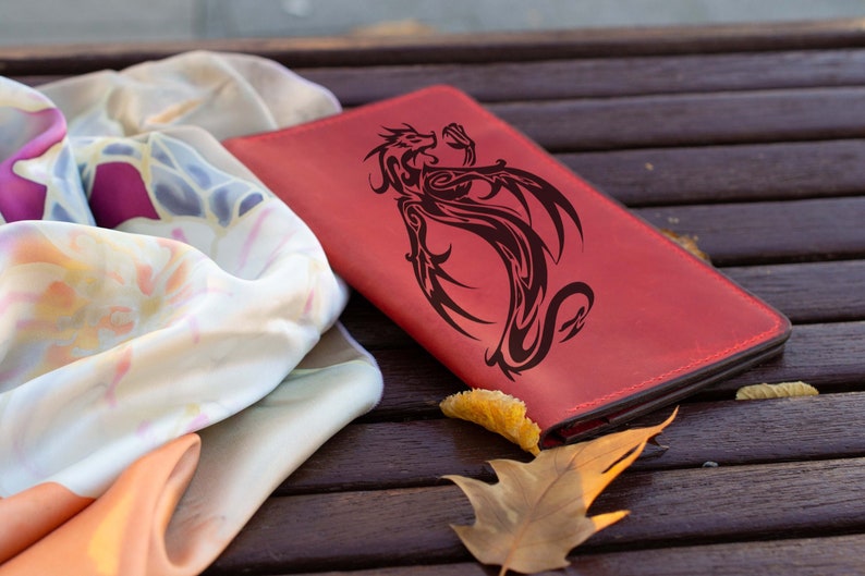 Travel clutch wallet with dragon image 100/% leather