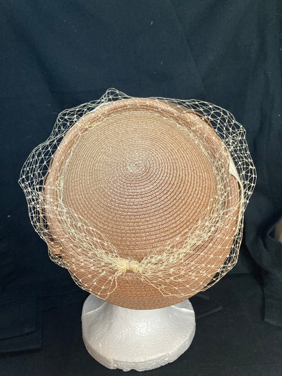 Vintage 50s Pillbox Straw Hat with Blusher Veil [… - image 5