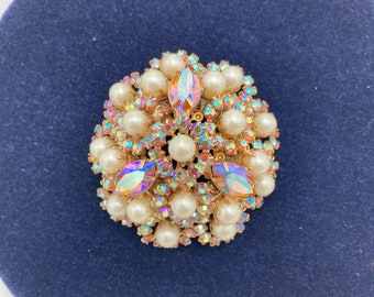 Mid Century Marked Warner Rhinestone and Pearl Brooch