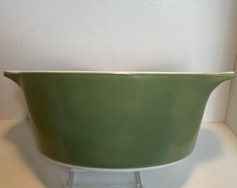 Vintage 70s, Avocado, Corning Ware 4 Qt., P-704-B Casserole Bowl.