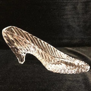 Vintage Shannon Irish Crystal Shoe or Slipper, Vintage Cinderella Crystal Shoe Collectible, Lead Crystal Shoe Paperweight Pin Dish