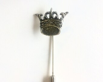 The Queen's Coronation Crown 26mm Metal Lapel Pin Badge - UK Made