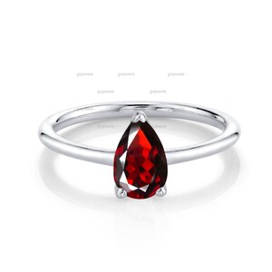 Garnet Engagement Ring, 14k Gold Garnet Promise Ring, Pear Shaped Garnet Ring, Solitaire Ring, Tear Drop Ring, January Birthstone Gold Ring