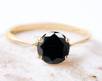 Solitaire Black Spinel Ring, 14k Solid Gold Black Spinel Ring, Black Stone Wedding Ring, Round Cut Blackstone Ring For Her, Pinch Gold Band