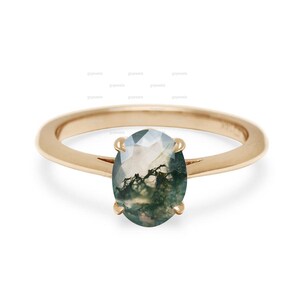 Oval Cut Moss Agate Ring, Solid Gold Ring, Solitaire Agate Ring, Moss Agate Ring, Oval Green Stone Ring, Stacking Ring, Moss Promise Gift