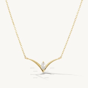 Minimalist Marquise V Necklace, 14K Gold Marquise Moissanite Necklace, Diamond Solitaire V Necklace, Anniversary Gift, Diamond Holiday Gift