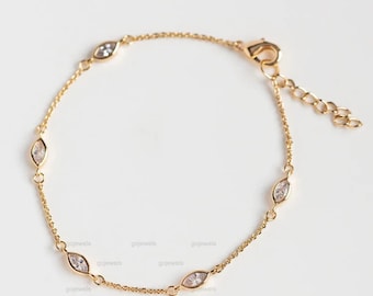 Pulsera de moissanita marquesa, pulsera con corte de diamante a medida, pulsera con cadena engastada en bisel, pulsera minimalista con eslabones de cadena delicados para regalo