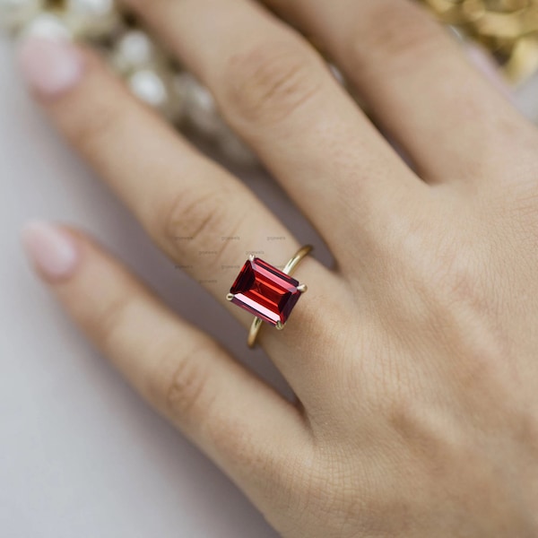 Natural Red Garnet Ring, Solid 14k Gold Ring, Emerald Cut Garnet Ring, January Birthstone Ring, Statement Ring, Solitaire Ring Delicate Ring