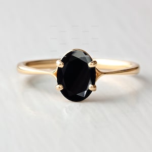 Dainty Black Spinel Ring, Oval Cut Black Stone Ring, 14k Solid Gold Ring, Solitaire Black Ring, Anniversary Ring, Personalized Gift For Her