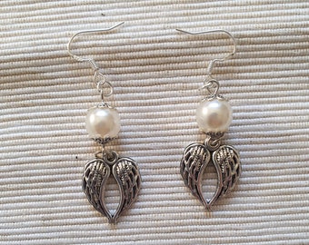 Earrings Earhooks Earrings Angel wings silver with white pearl - Handmade