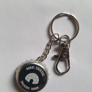 Keyring with bottle cap/beer mat Igloo silver-black incl. carabiner