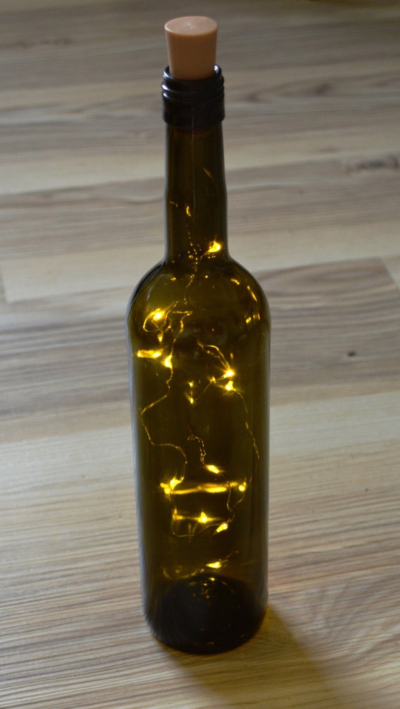 Flasche Weinflasche beleuchtet mit LED
