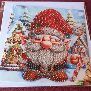 Cartão de felicitações com pintura de diamante Gnomo/Gnomo de Natal 3 com strass incluindo envelope - feito à mão