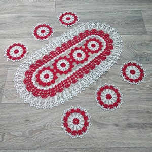 Set of 7 doilies -white red doily-christmas doily-crochet doily-christmas decor-gift for christmas-red tablecloth