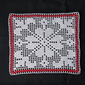 Red white doily 11.4x9.8 inches-christmas doily-crochet doily-christmas decor-gift for christmas-red tablecloth