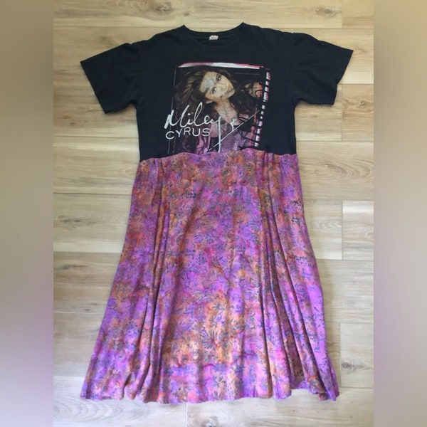 Miley Cyrus Band Tee Dress M/L (reworked/upcycled)