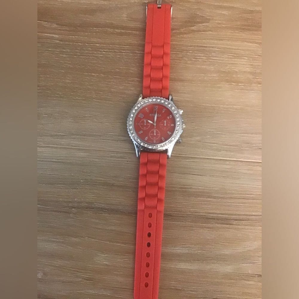 Strada Watches - Etsy display picture 2