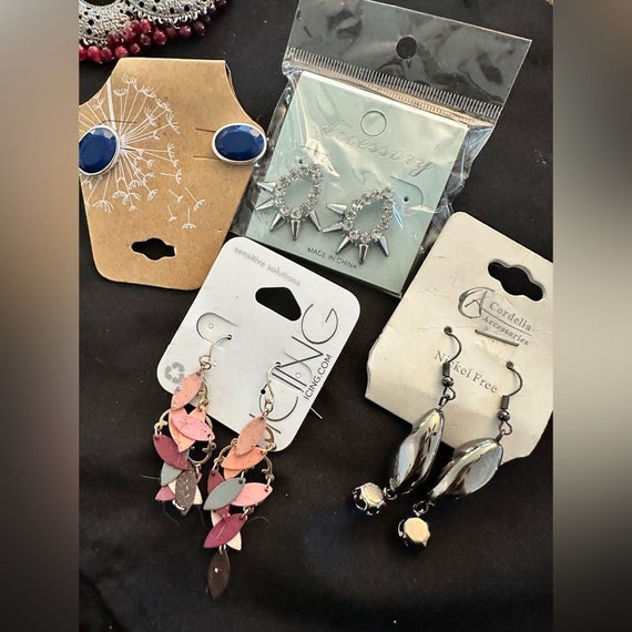 Earring Bundle NWT Deadstock (18) - image 3