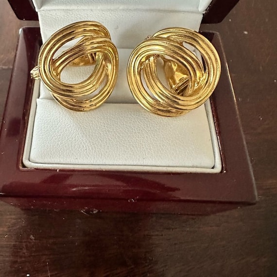 Vintage Monet Signed Clip On Earrings - image 1