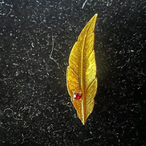 Vintage Feather Brooch with Ruby Crystal