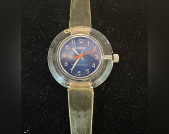 Vintage 1970 Lucerne Lucite Watch - Etsy display picture 3