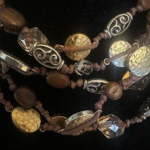 Colar de contas Brighton Riviera com várias fileiras imagem 2