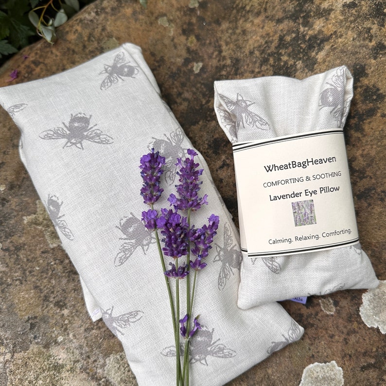 Beautiful Microwave lavender scented, wheat bag gift, in a lovely bumble bee print, perfect gardeners holistic heat pad. Wheat Bag+Eye Pillow