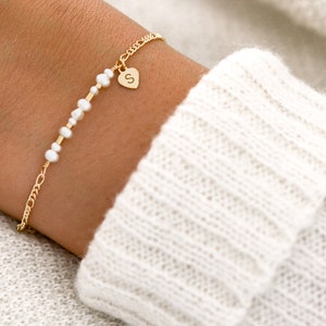 Gepersonaliseerde parelarmband - trouwsieraden - huwelijkscadeau met gravure