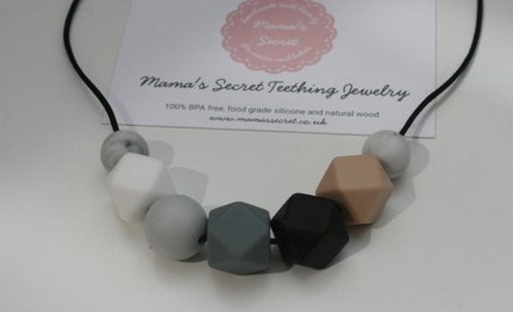 baby teething necklace for mum
