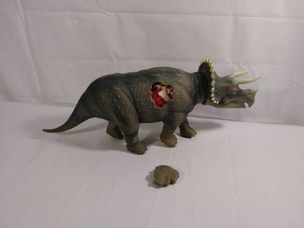 Triceratops JP08 Jurassic Park - jouets rétro jeux de société figurines et  objets vintage