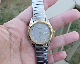 Vintage Seiko 6030 5340 Textured Dial Men Quartz Watch Japan