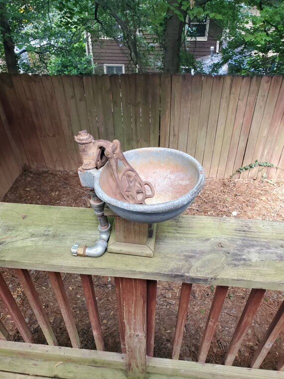 Vintage Outdoor Water Pump Sink Etsy