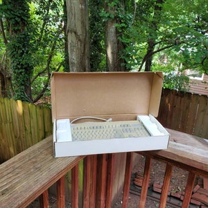 Vintage Apple Computers Macpro Plus Keyboard Professional Series KB Macprio Plus