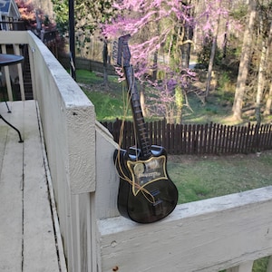Vintage Guitar Music Box Mini Guitar