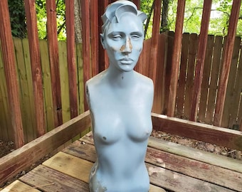 Vintage Art Deco Mannequin Bust Store Display