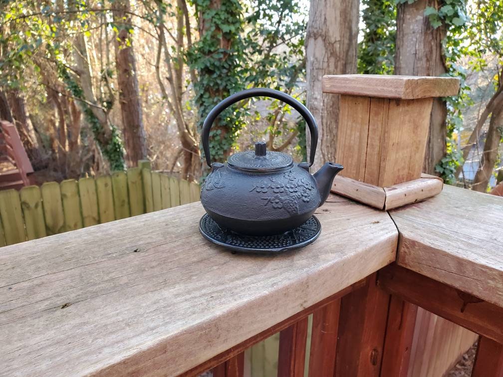 Large Antique Cast Iron Kettle Pot With Bird Spout, Swivel Lid 1800s Tea  Pot Country Decore, Hearth, Farmhouse Decore 