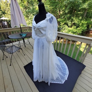 Vintage Union Made Wedding Dress Lace Wedding Dress Puffy Sleeves