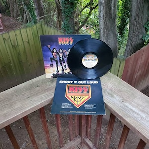 Vintage Kiss Destroyer lp Vinyl Record NBLP 7025