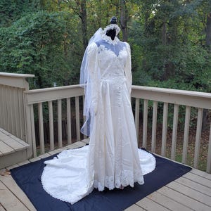 Vintage Wedding Dress Beaded Wedding Dress
