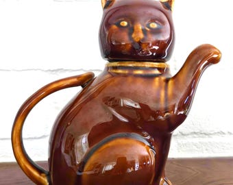 Vintage Chinese Cat Teapot